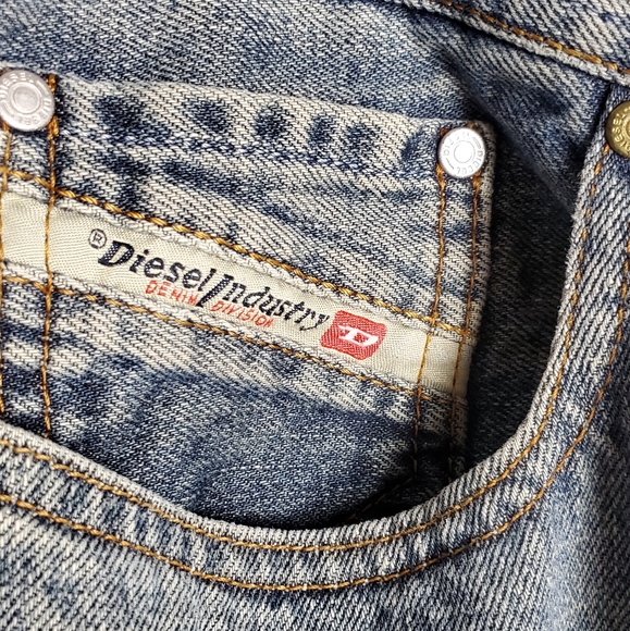 Vintage Diesel jeans - Picture 8 of 13